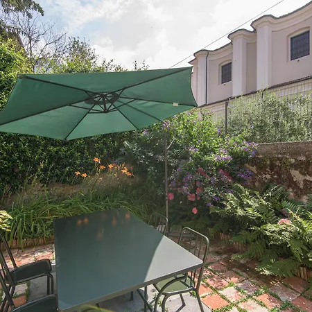 Apartment In Riva Al Di Iseo Residenza Primo Piano Marone