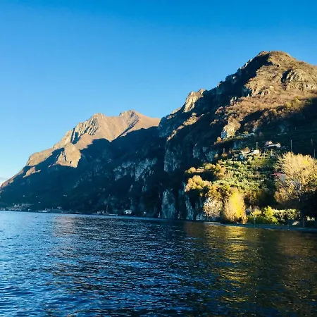דירה In Riva Al Di Iseo Residenza Primo Piano