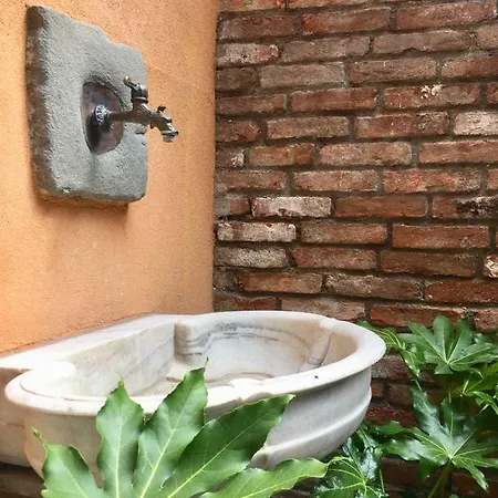 In Riva Al Di Iseo Residenza Primo Piano Marone
