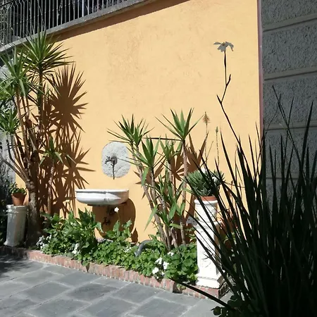 דירה In Riva Al Di Iseo Residenza Primo Piano מארונה